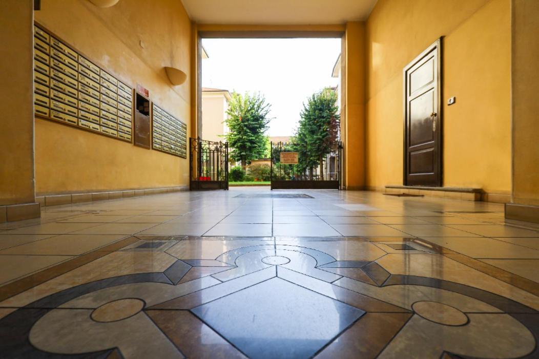 Paki Home Nel Cuore Dei Navigli Di Milano Exterior foto